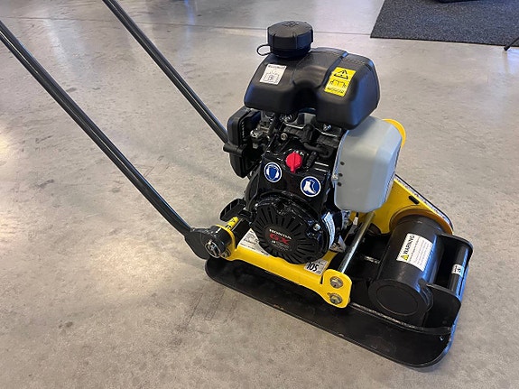 BOMAG BVP 10/30 - Markvibrator 2 of 3