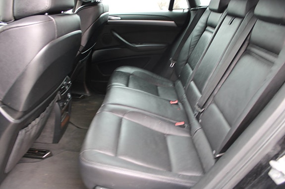 BMW X6 12 of 15