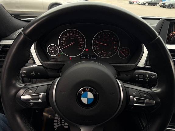 BMW 428i 11 of 18