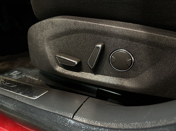 Ford Mondeo 17 of 21