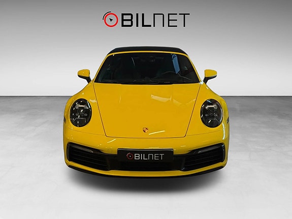 Porsche 911 3 of 25