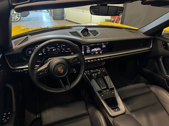 Porsche 911 11 of 22