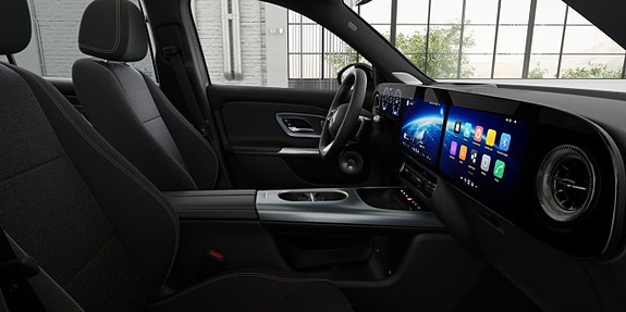 Mercedes-Benz GLB350 8 of 11
