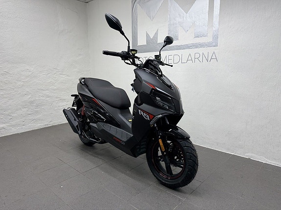 MOTO CR R9 SP Naked 5 of 5
