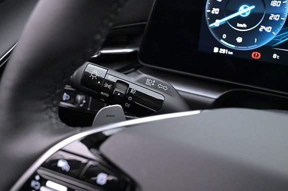 Kia Niro 9 of 27