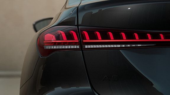 Audi A5 4 of 7