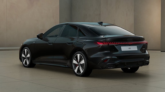 Audi A5 3 of 7