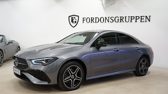 Mercedes-Benz CLA250 e 3 of 5
