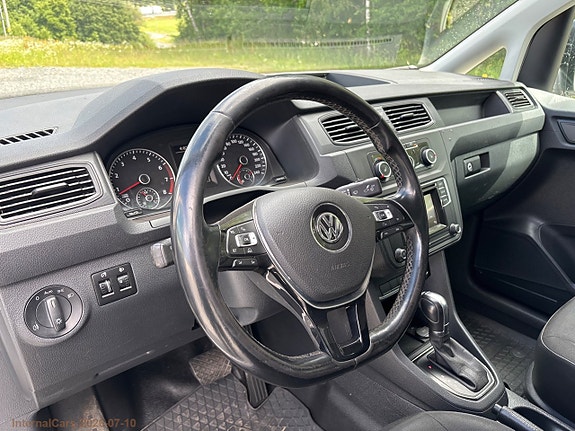 Volkswagen Caddy Maxi 14 of 30