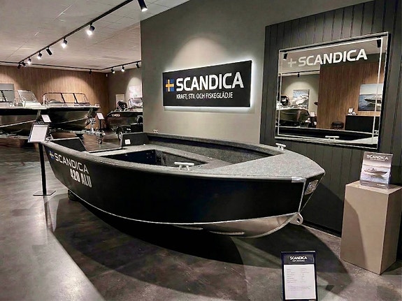 Scandica 420 ALU med 30 hk Suzuki