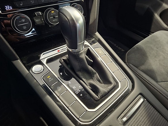 Volkswagen Arteon 7 of 15