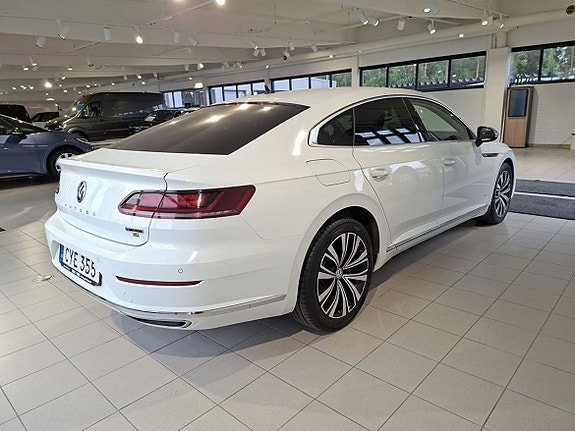 Volkswagen Arteon 12 of 15