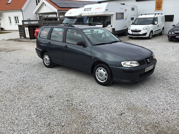Seat Cordoba Vario 8 of 13