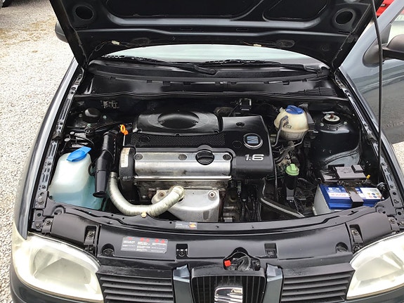 Seat Cordoba Vario 2 of 5