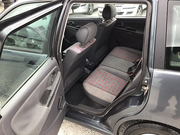Seat Cordoba Vario 4 of 5