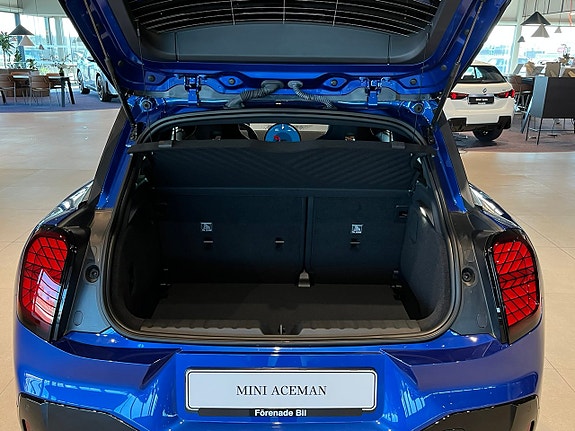 MINI Aceman E 21 of 21