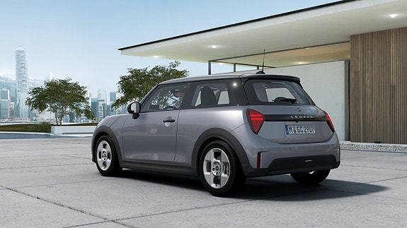 MINI Cooper S 2 of 3