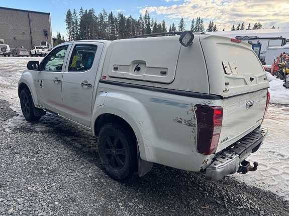Isuzu D-max 2 of 10