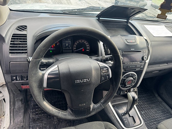 Isuzu D-max 7 of 10
