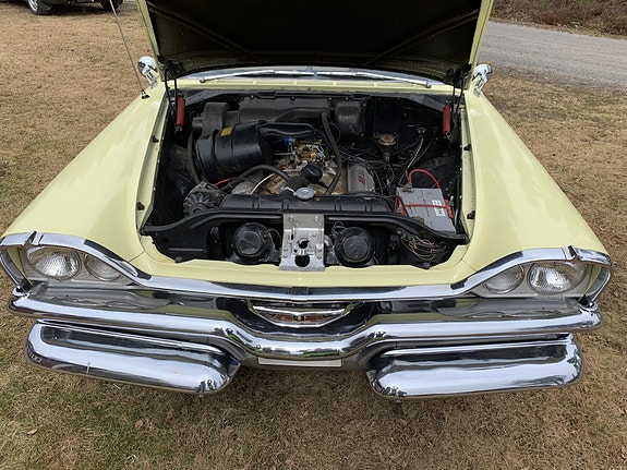 Dodge Coronet 7 of 8