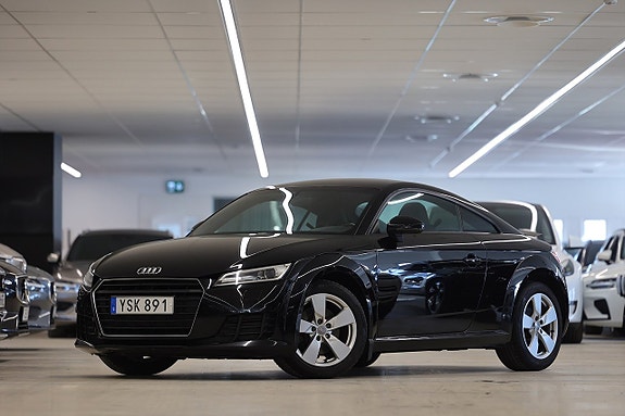 Audi TT 3 of 5