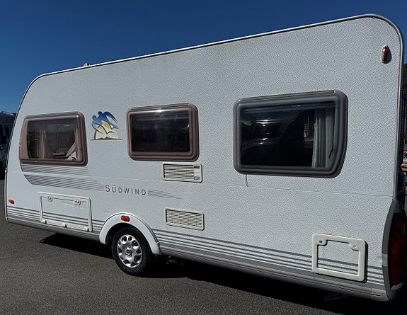Knaus 450 Solcell/mover/förtält 3 of 16