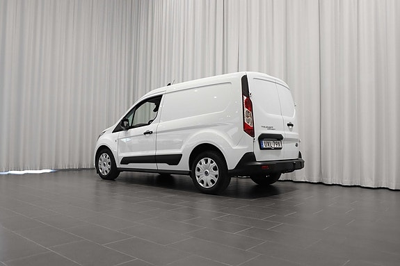 Ford Transit Connect 3 of 5