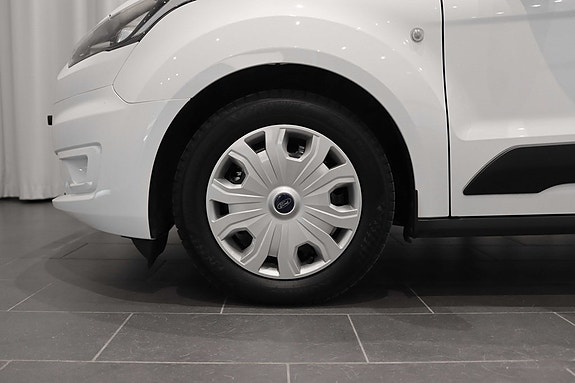 Ford Transit Connect 5 of 5