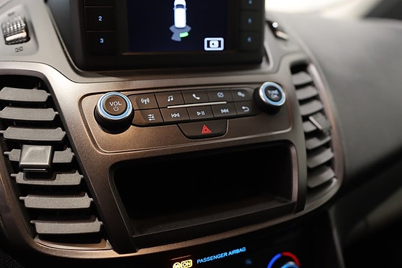 Ford Transit Connect 13 of 16