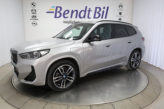 BMW X1 4 of 5