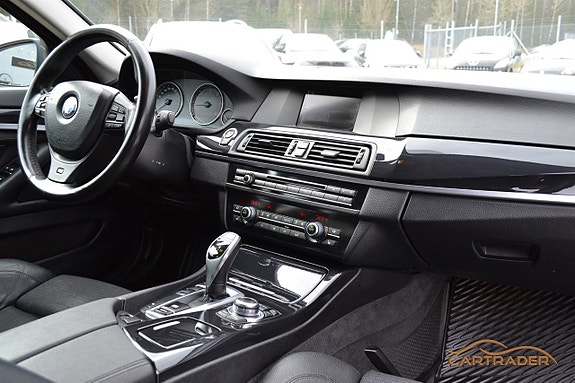 BMW 520 10 of 17