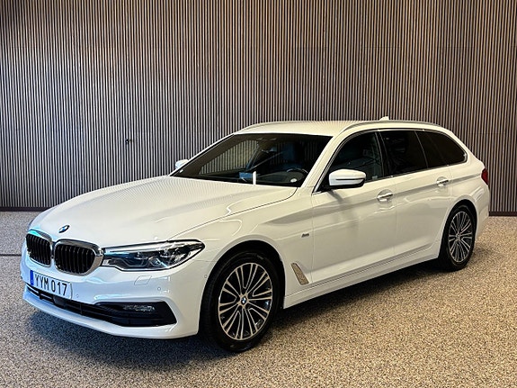 BMW 520d 2 of 5