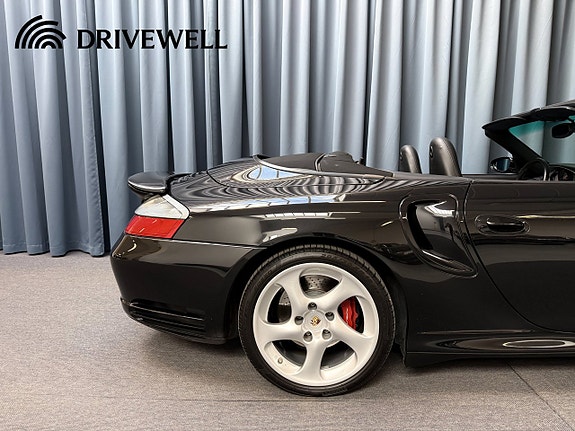 Porsche 911 28 of 30