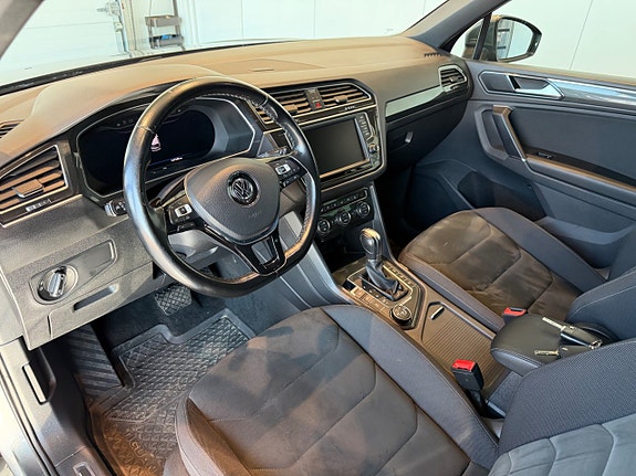 Volkswagen Tiguan 5 of 5