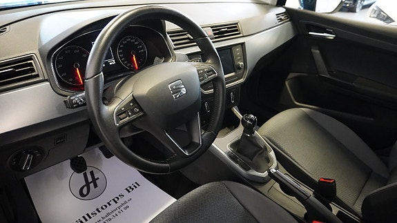 Seat Arona 13 of 20