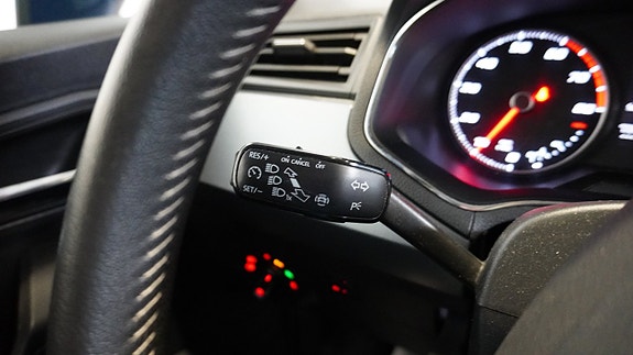 Seat Arona 15 of 20