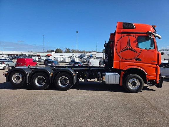 MERCEDES-BENZ AROCS 3758 LASTVÄXLARE PLOGUTRUSTAD 8X4 580 HK 4 of 11
