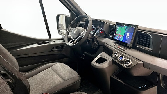 Renault Master 12 of 23