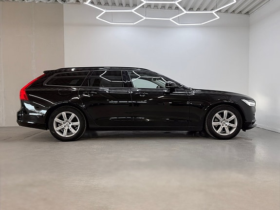 Volvo V90 5 of 5