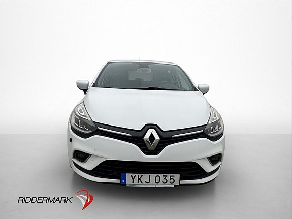 Renault Clio 2 of 5