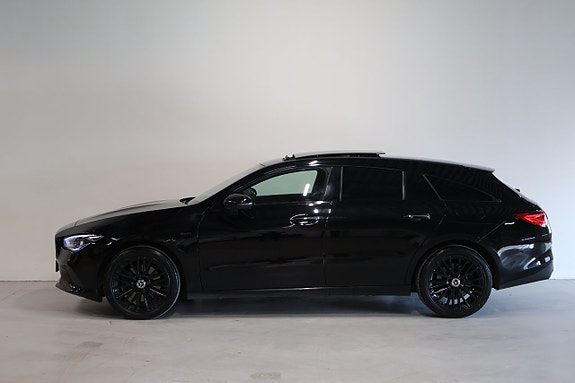 Mercedes-Benz CLA250 e 5 of 5