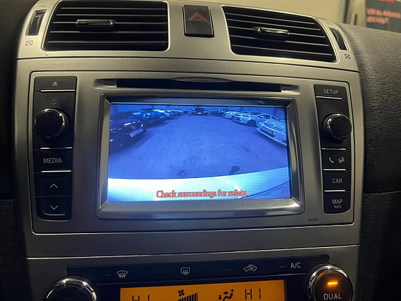 Toyota Avensis 16 of 16