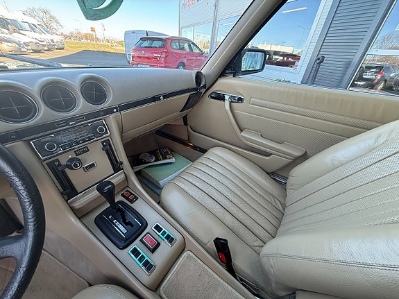 Mercedes-Benz SL450 12 of 12