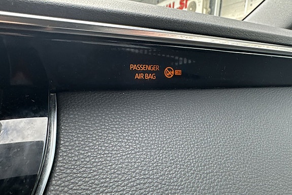 Toyota Corolla 21 of 25