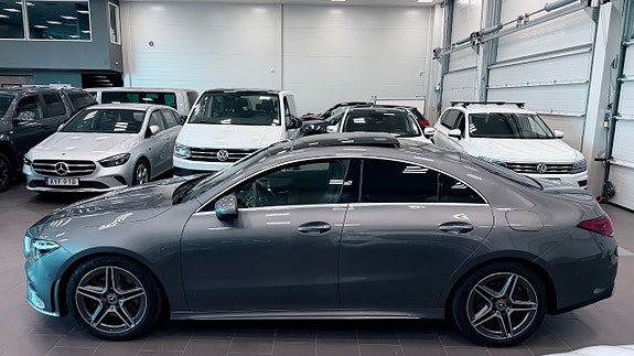 Mercedes-Benz CLA200 7 of 24