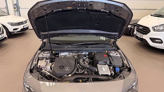 Mercedes-Benz CLA200 23 of 24