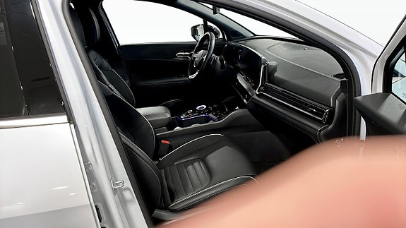 Kia Sportage 3 of 9
