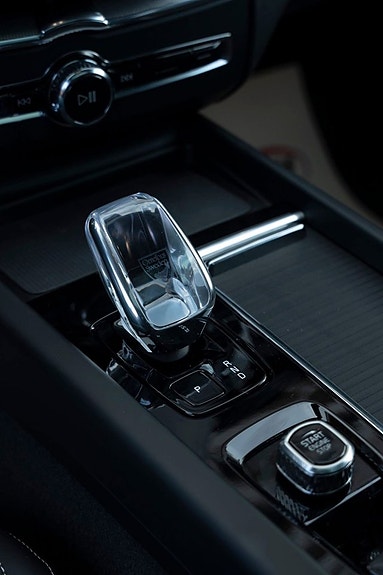 Volvo XC60 10 of 15