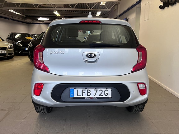 Kia Picanto 6 of 22