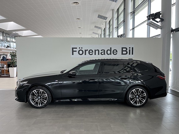 BMW 530e 3 of 18